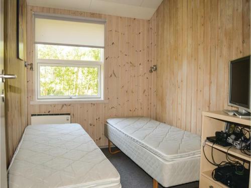 Four-bedroom Holiday Home In Hals