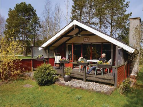 Two-bedroom Holiday Home In Hals