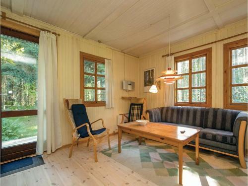 Three-bedroom Holiday Home In Hjorring
