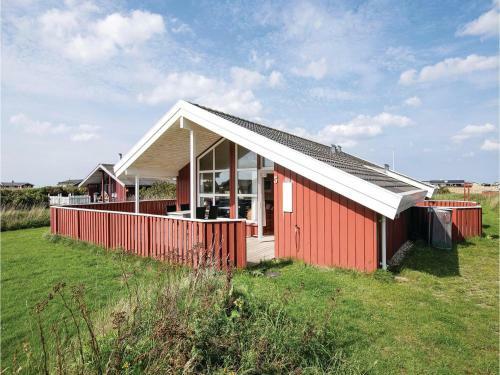 Three-bedroom Holiday Home In Hjorring