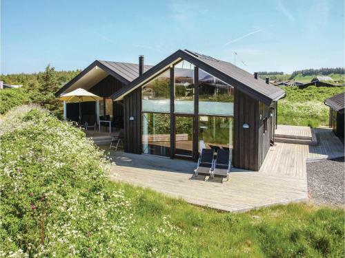 Three-bedroom Holiday Home In Hjorring