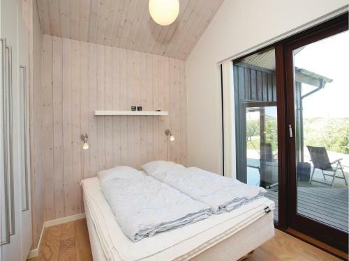 Three-bedroom Holiday Home In Hjorring