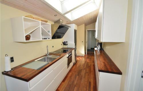 Three-bedroom Holiday Home In Hjorring