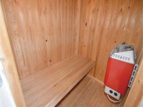 Four-bedroom Holiday Home In Hjorring