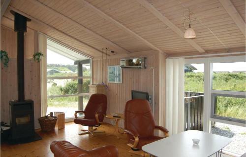 Four-bedroom Holiday Home In Hjorring