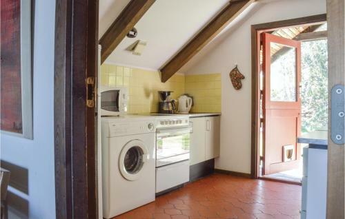 Three-bedroom Holiday Home In Hornbak