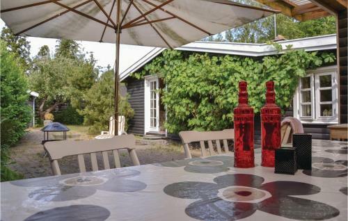 Three-bedroom Holiday Home In Hornbak