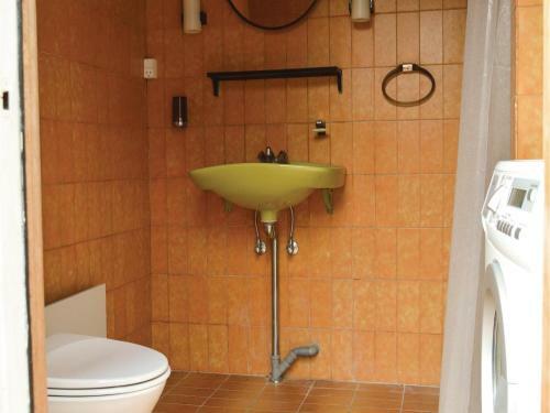 Three-bedroom Holiday Home In Hundested