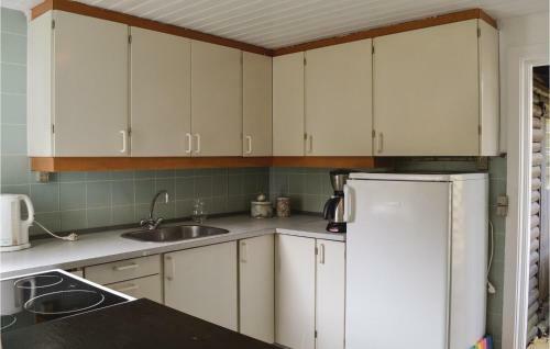 Three-bedroom Holiday Home In Hundested