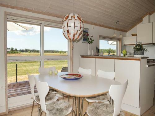 Three-bedroom Holiday Home In Jerup