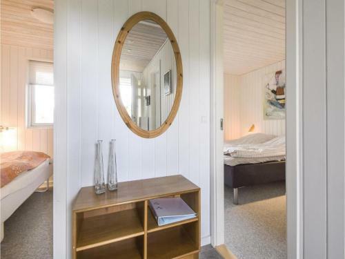 Three-bedroom Holiday Home In Juelsminde
