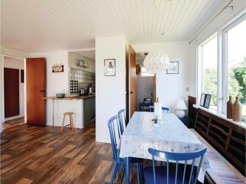 Three-bedroom Holiday Home In Juelsminde