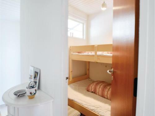 Three-bedroom Holiday Home In Juelsminde