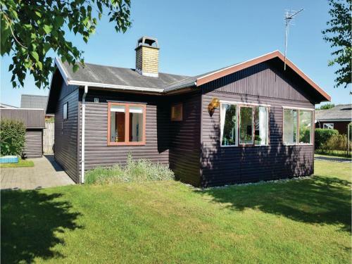 Three-bedroom Holiday Home In Juelsminde