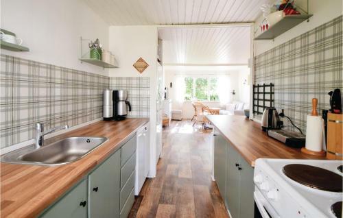 Three-bedroom Holiday Home In Juelsminde