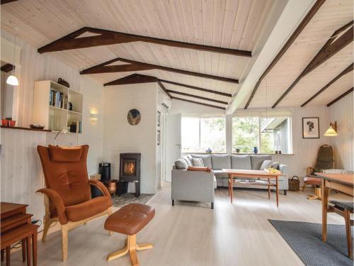 Two-bedroom Holiday Home In Juelsminde