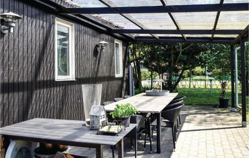 Three-bedroom Holiday Home In Juelsminde