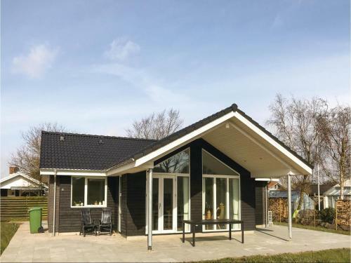 Three-bedroom Holiday Home In Juelsminde