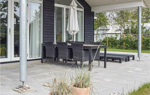 Three-bedroom Holiday Home In Juelsminde