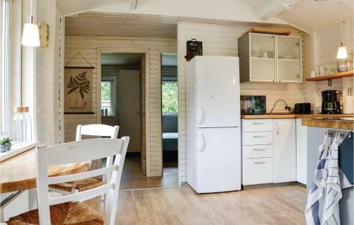 Three-bedroom Holiday Home In Jagerspris