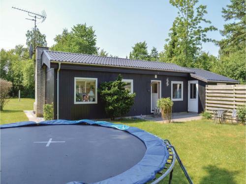 Three-bedroom Holiday Home In Jagerspris