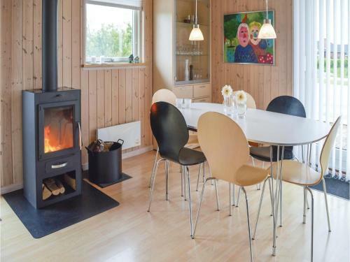 Three-bedroom Holiday Home In Lemvig