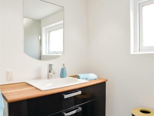 Three-bedroom Holiday Home In Lemvig
