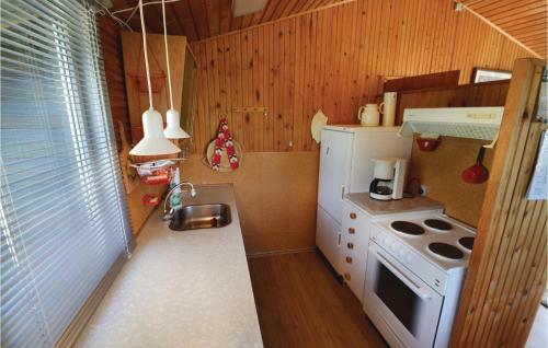 Two-bedroom Holiday Home In Logstor