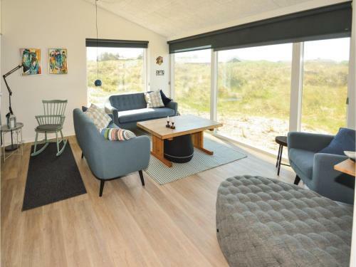 Four-bedroom Holiday Home In Lokken