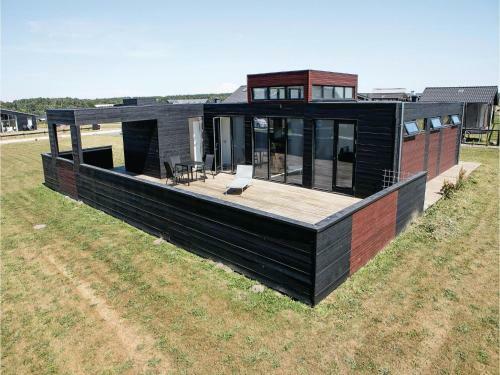 Three-bedroom Holiday Home In Lokken