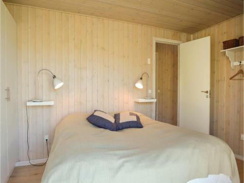 Five-bedroom Holiday Home In Lokken