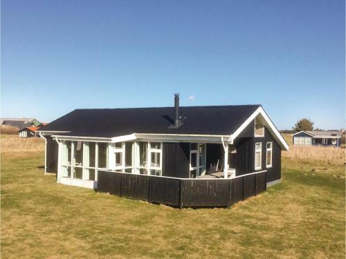 Three-bedroom Holiday Home In Lokken