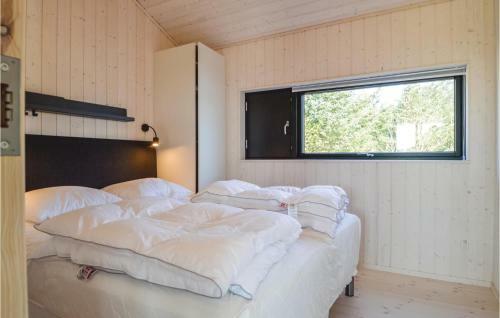 Three-bedroom Holiday Home In Lokken