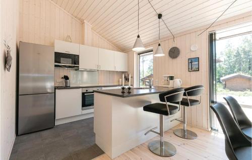 Three-bedroom Holiday Home In Nexo