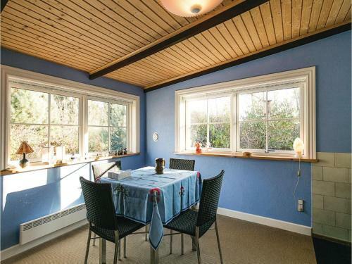 Three-bedroom Holiday Home In Nexo