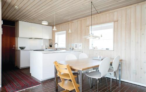 Two-bedroom Holiday Home In Pandrup