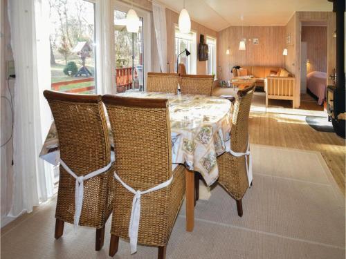 Three-bedroom Holiday Home In Rodby