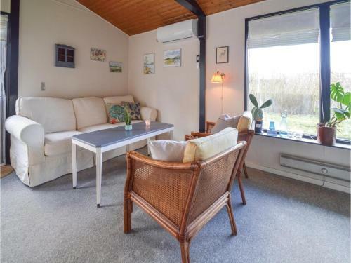 Three-bedroom Holiday Home In Rodby