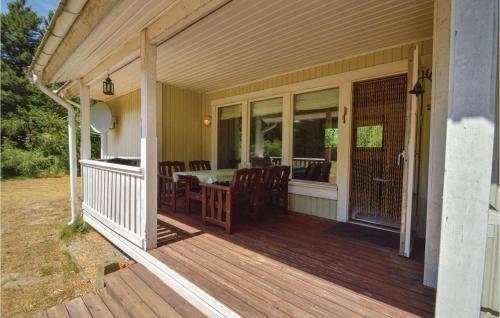 Three-bedroom Holiday Home In Rodby
