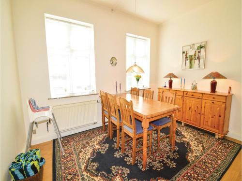 Three-bedroom Holiday Home In Rodby