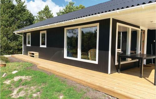 Three-bedroom Holiday Home In Saby