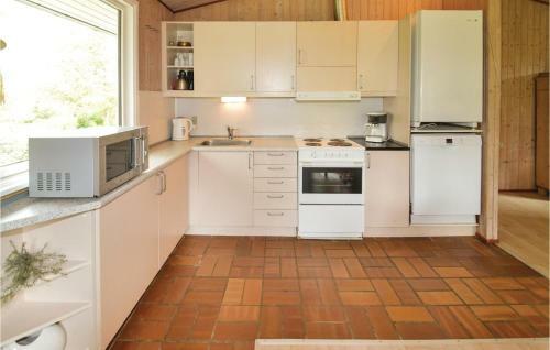Four-bedroom Holiday Home In Stege