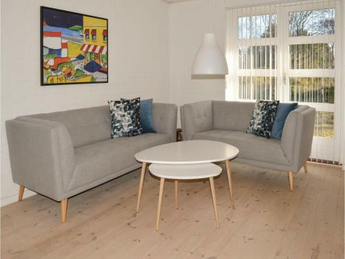 Three-bedroom Holiday Home In Strandby