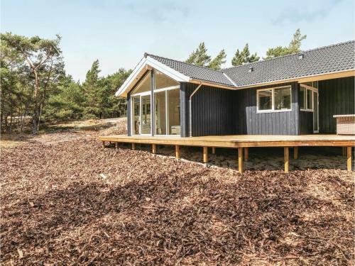 Three-bedroom Holiday Home In Nexo