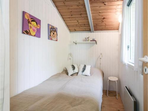 Three-bedroom Holiday Home In Aakirkeby