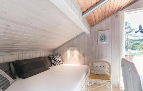 Three-bedroom Holiday Home In Aakirkeby