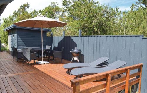 Three-bedroom Holiday Home In Albak