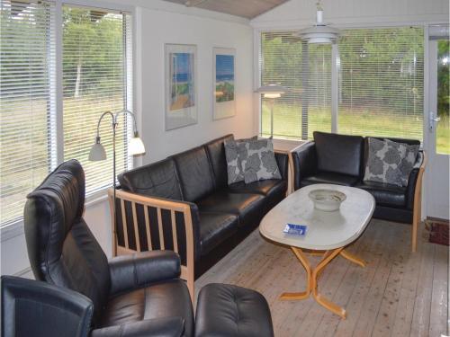 Two-bedroom Holiday Home In Albak