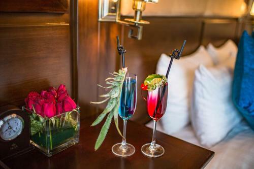 Alisa Luxury Cruise