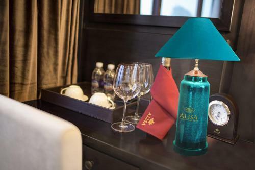 Alisa Luxury Cruise